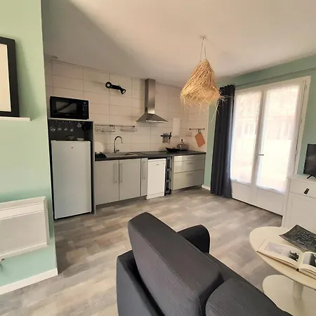 Apartment La Mesange Bleue Cenac-et-Saint-Julien